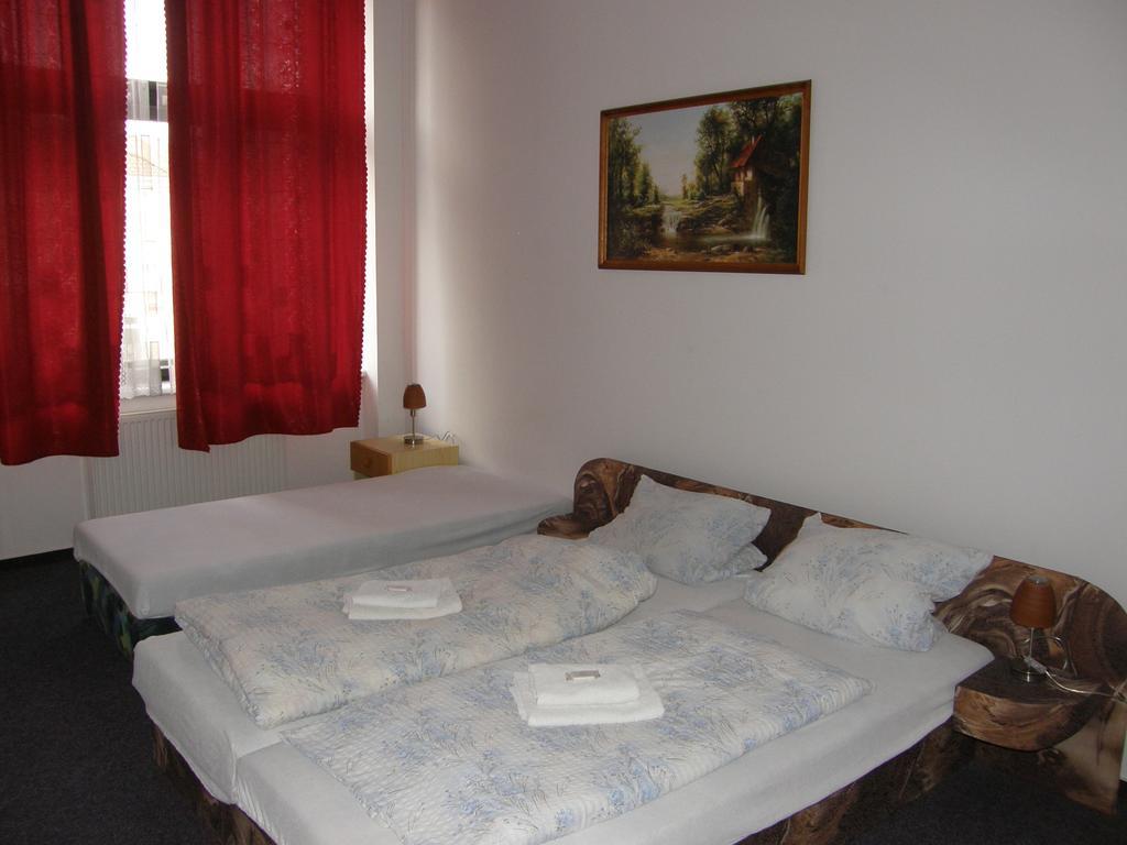 Hotel Filip Ceske Budejovice Rom bilde
